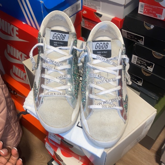 PRE OWNED WOMENS GOLDEN GOOSE - Picture 3 of 10